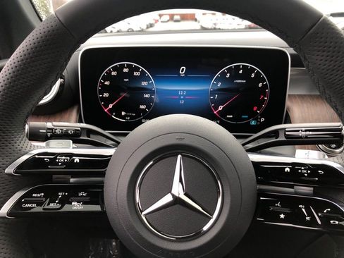 New 2026 Mercedes-Benz GLC 300 4MATIC image 19