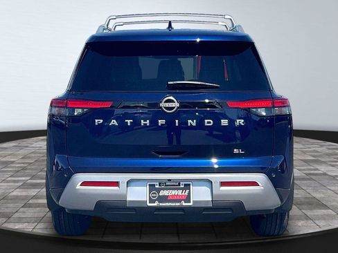 Certified 2024 Nissan Pathfinder SL FWD image 5