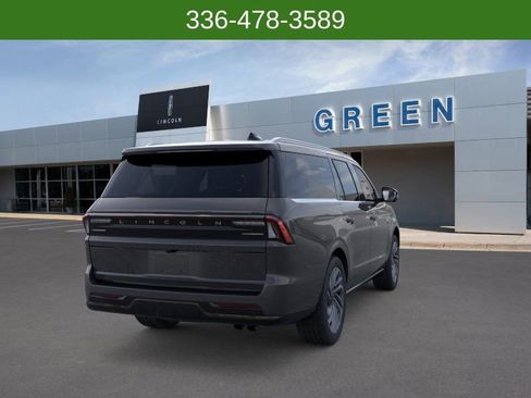 New 2026 Lincoln Navigator L Reserve image 8