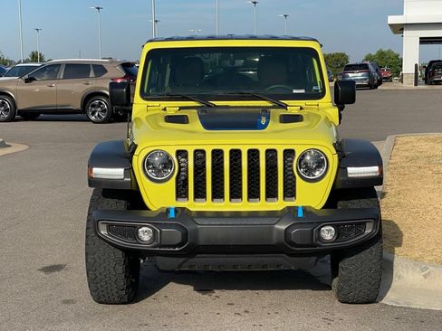 Used 2023 Jeep Wrangler Unlimited Rubicon 4xe AWD/4WD image 2