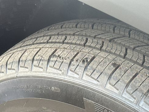 New 2025 Jeep Grand Cherokee Altitude w/ Trailer Tow Package image 9