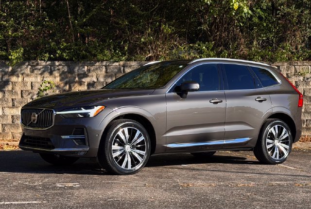 Used 2022 Volvo XC60 B5 Inscription w/ Advanced Package AWD/4WD image 13