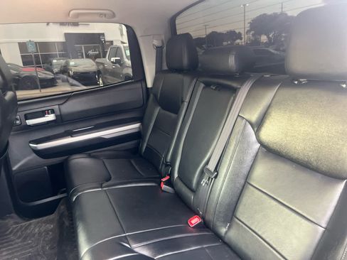 Used 2014 Toyota Tundra SR5 image 7