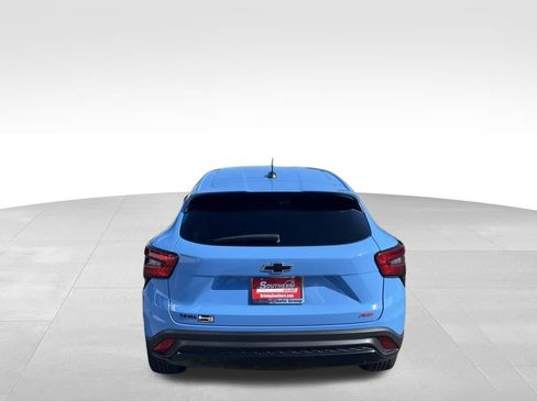 Used 2024 Chevrolet Trax RS FWD image 5