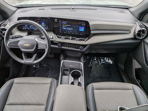 Used 2025 Chevrolet Equinox LT w/ Convenience Package II AWD/4WD image 14