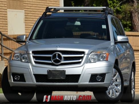 Used 2012 Mercedes-Benz GLK 350 4MATIC image 4