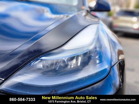 Used 2023 Tesla Model 3 Long Range image 10