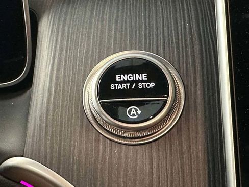 Used 2026 Mercedes-Benz GLC 300 4MATIC image 28