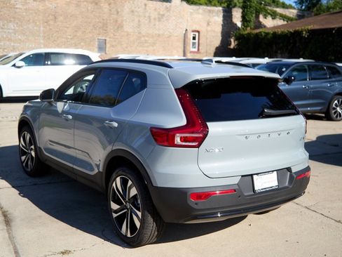 New 2026 Volvo XC40 B5 Ultra w/ Climate Package image 7