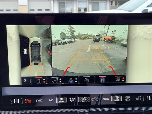 Used 2024 GMC Hummer EV 2X w/ Extreme Off-Road Package image 12