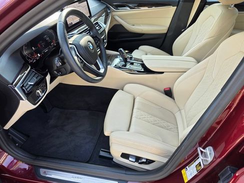Certified 2023 BMW 530i w/ Executive Package RWD image 9