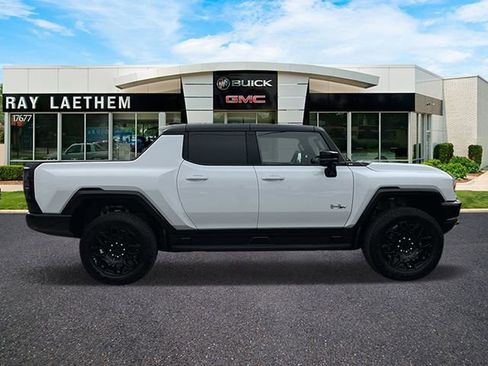 New 2026 GMC Hummer EV 4x4 Crew Cab image 6