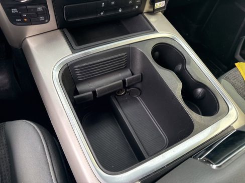 Used 2016 RAM 1500 Big Horn AWD/4WD image 22