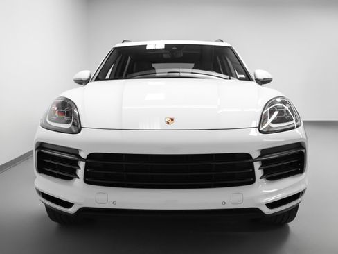 Used 2020 Porsche Cayenne AWD/4WD image 8
