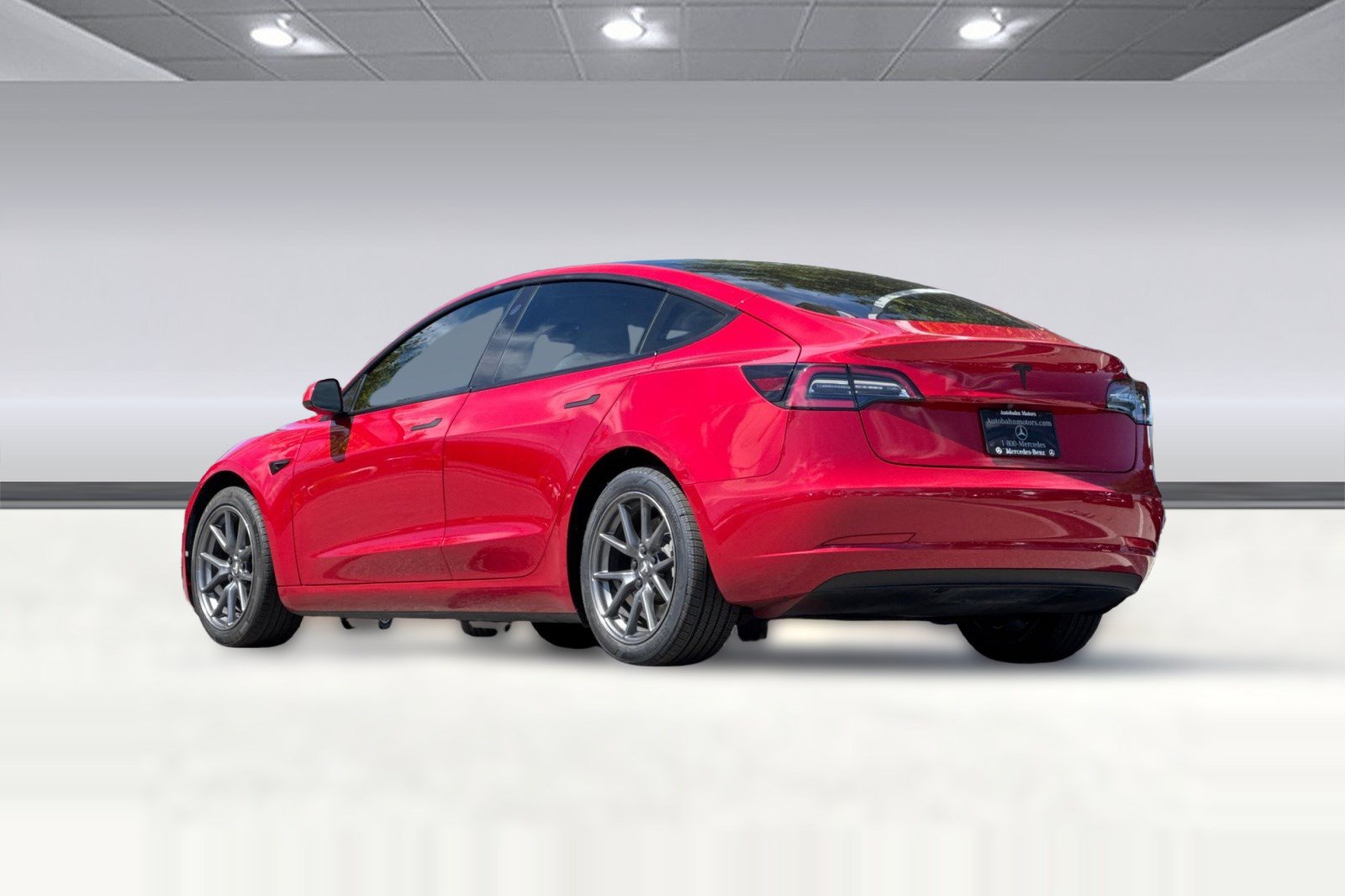 Used 2022 Tesla Model 3 RWD image 3