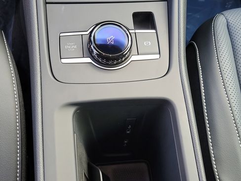 New 2026 Volkswagen Tiguan SE image 29