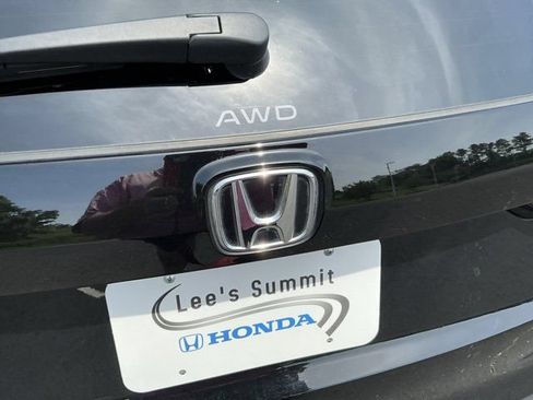 Used 2024 Honda CR-V Sport Touring image 6