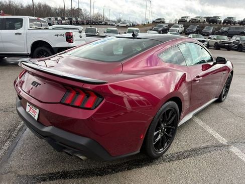 Used 2025 Ford Mustang GT Premium image 7