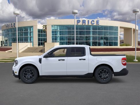 Used 2025 Ford Maverick XLT FWD image 3