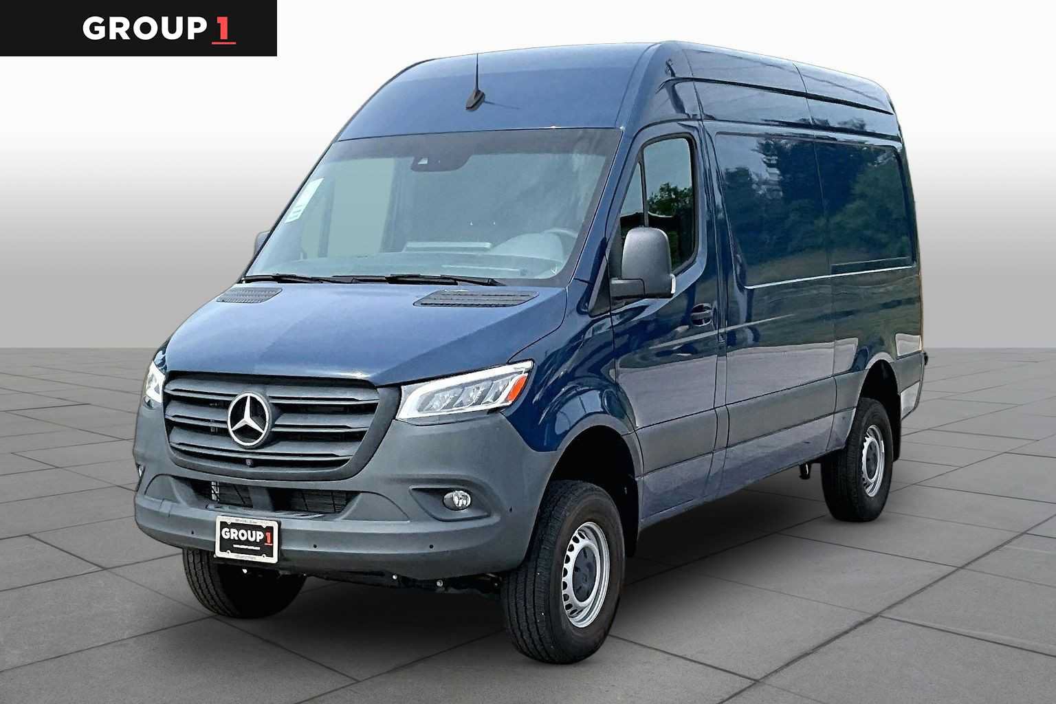 Used 2024 Mercedes-Benz Sprinter 2500 image 1