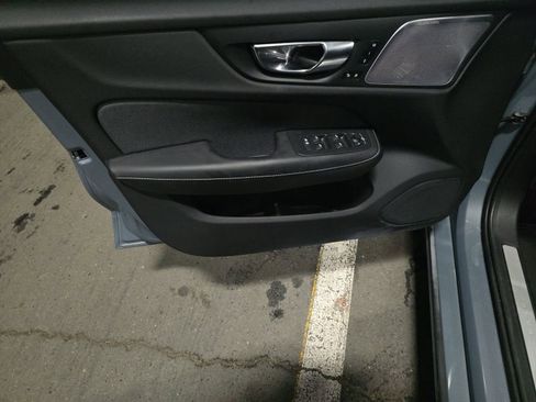 Used 2024 Volvo V60 T8 Polestar image 13