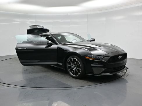 Certified 2022 Ford Mustang Coupe w/ Equipment Group 101A image 30