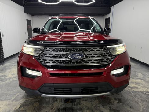 Used 2021 Ford Explorer Limited w/ Class III Trailer Tow Package image 6