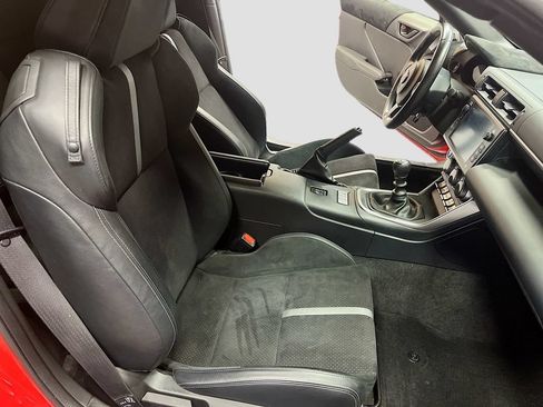 Used 2022 Toyota GR86 Premium RWD image 26