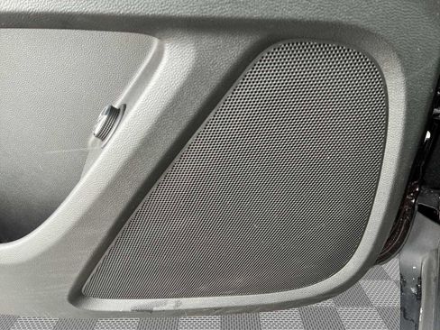 Certified 2023 Chevrolet Traverse LT image 23