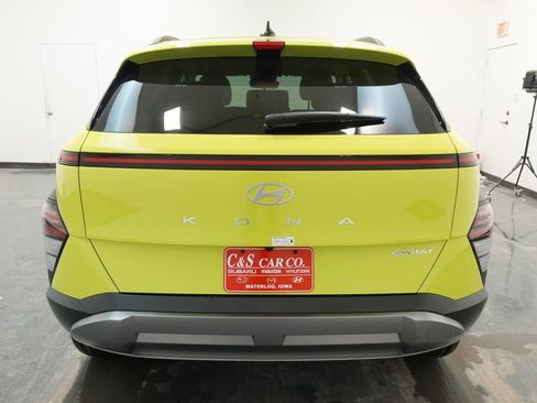 New 2026 Hyundai Kona SEL Premium image 7
