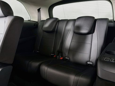 Certified 2024 Mercedes-Benz GLS 450 4MATIC image 10