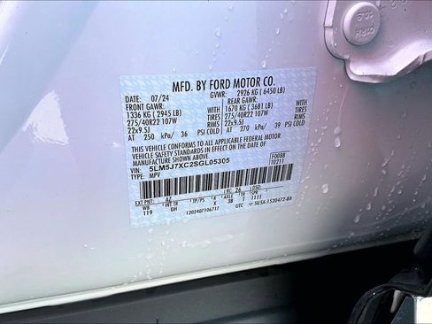 Certified 2025 Lincoln Aviator Reserve w/ Equipment Group 201A image 36