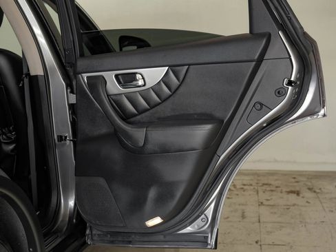 Used 2014 INFINITI QX70 3.7 image 48
