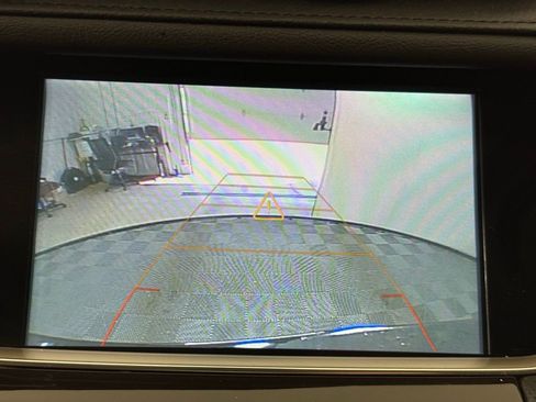 Used 2019 Cadillac XT5 Luxury w/ LPO, Black Ice Package image 15