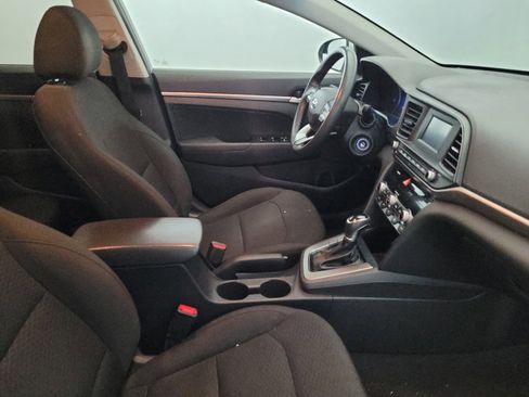 Used 2020 Hyundai Elantra SE w/ Cargo Package (C1) FWD image 21