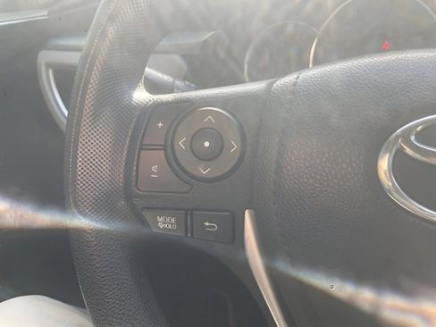 Used 2016 Toyota Corolla LE image 20