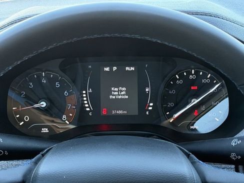 Used 2022 Jeep Compass Latitude image 16