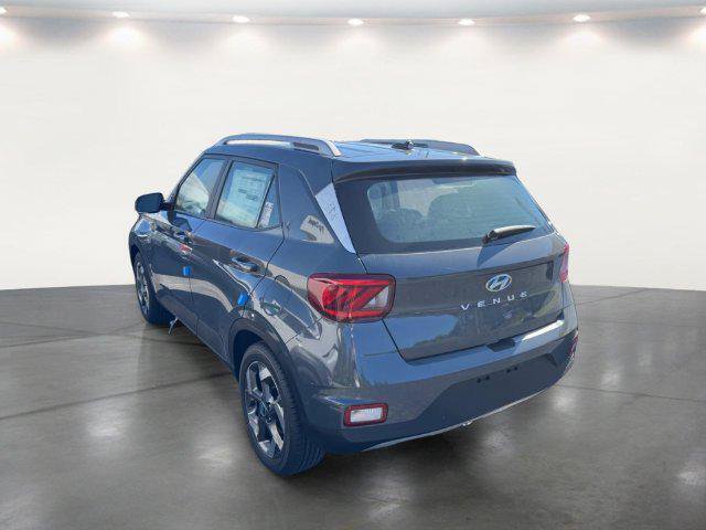 New 2026 Hyundai Venue SEL FWD image 17