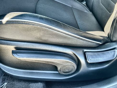 Used 2023 Kia Forte GT-Line w/ GT-Line Technology Package image 14