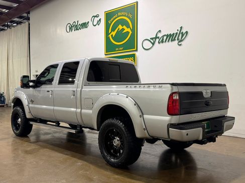 Used 2014 Ford F250 Platinum w/ FX4 Off-Road Package AWD/4WD image 6