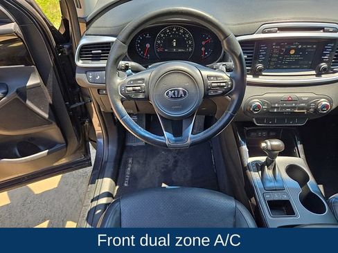 Used 2017 Kia Sorento EX w/ EX Premium Package AWD/4WD image 3