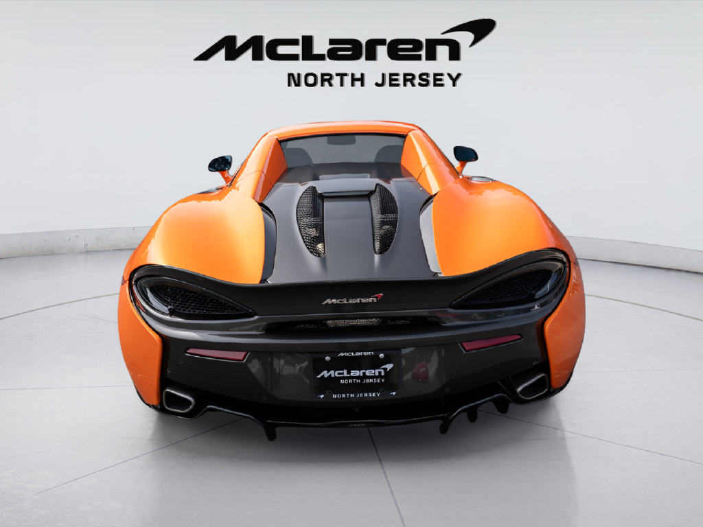 Used 2018 McLaren 570S Spider RWD image 27