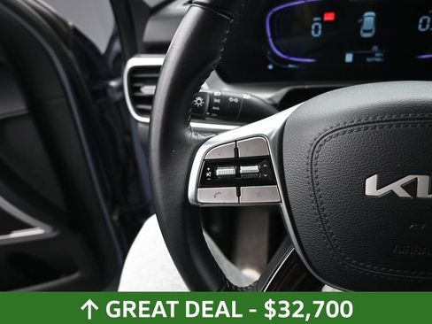 Used 2025 Kia Telluride S AWD/4WD image 35
