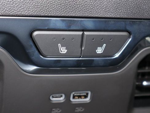 New 2026 GMC Sierra 1500 Denali w/ Denali Reserve Package image 14