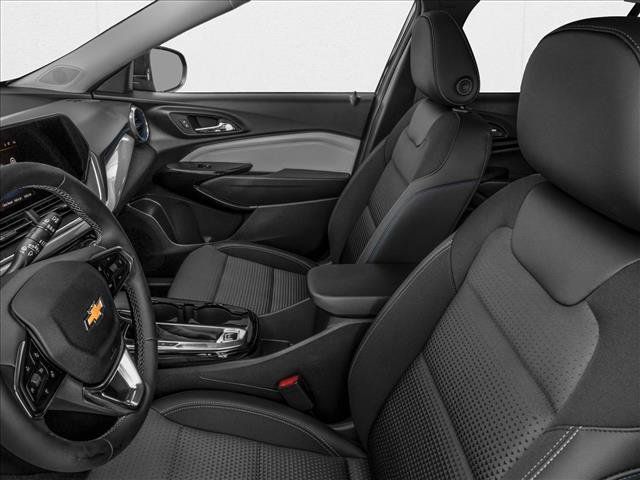 New 2026 Chevrolet Trax RS w/ Sunroof Package FWD image 6