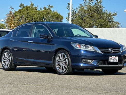 Used 2015 Honda Accord Sport image 5
