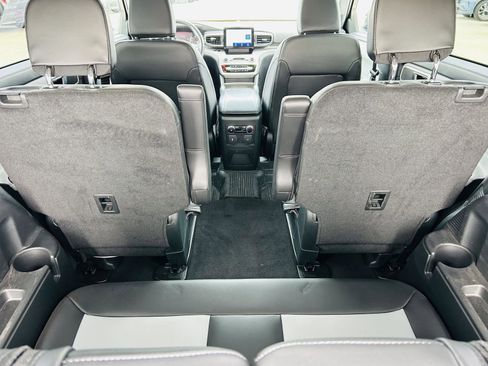 Used 2023 Ford Explorer XLT w/ Equipment Group 202A image 29