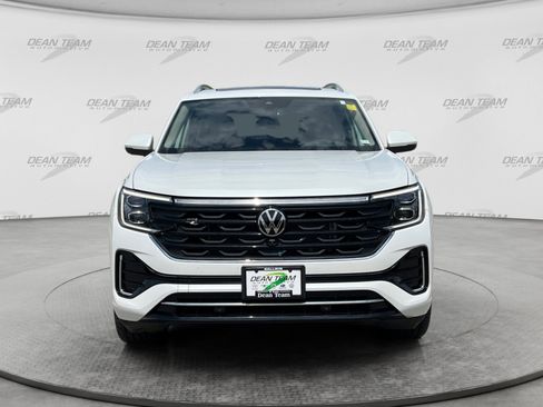 Used 2025 Volkswagen Atlas SEL Premium R-Line AWD/4WD image 2