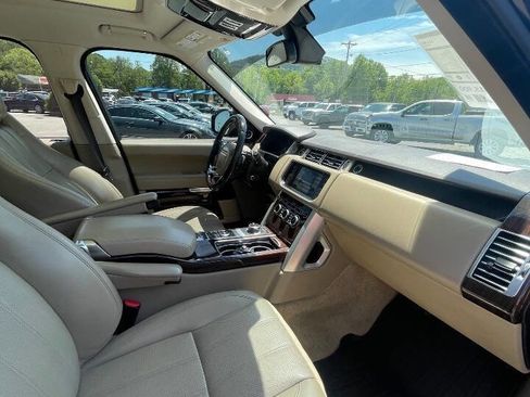 Used 2015 Land Rover Range Rover HSE AWD/4WD image 17