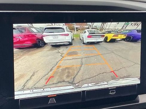 Used 2023 GMC Sierra 1500 Elevation image 11